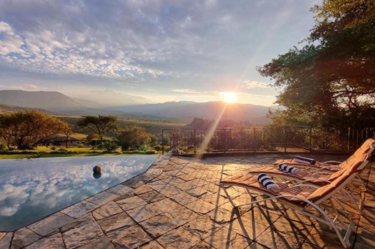 Inkungu Lodge Champagne Valley Екстер'єр фото