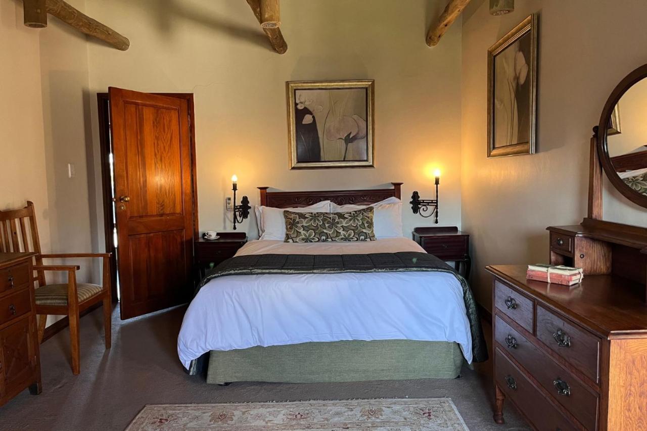 Inkungu Lodge Champagne Valley Екстер'єр фото